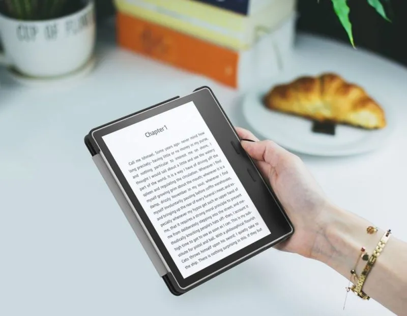 Amazon Kindle Oasis 3 - bez reklam, šedý - 32 GB, WiFi+3G, Bluetooth, IPX8