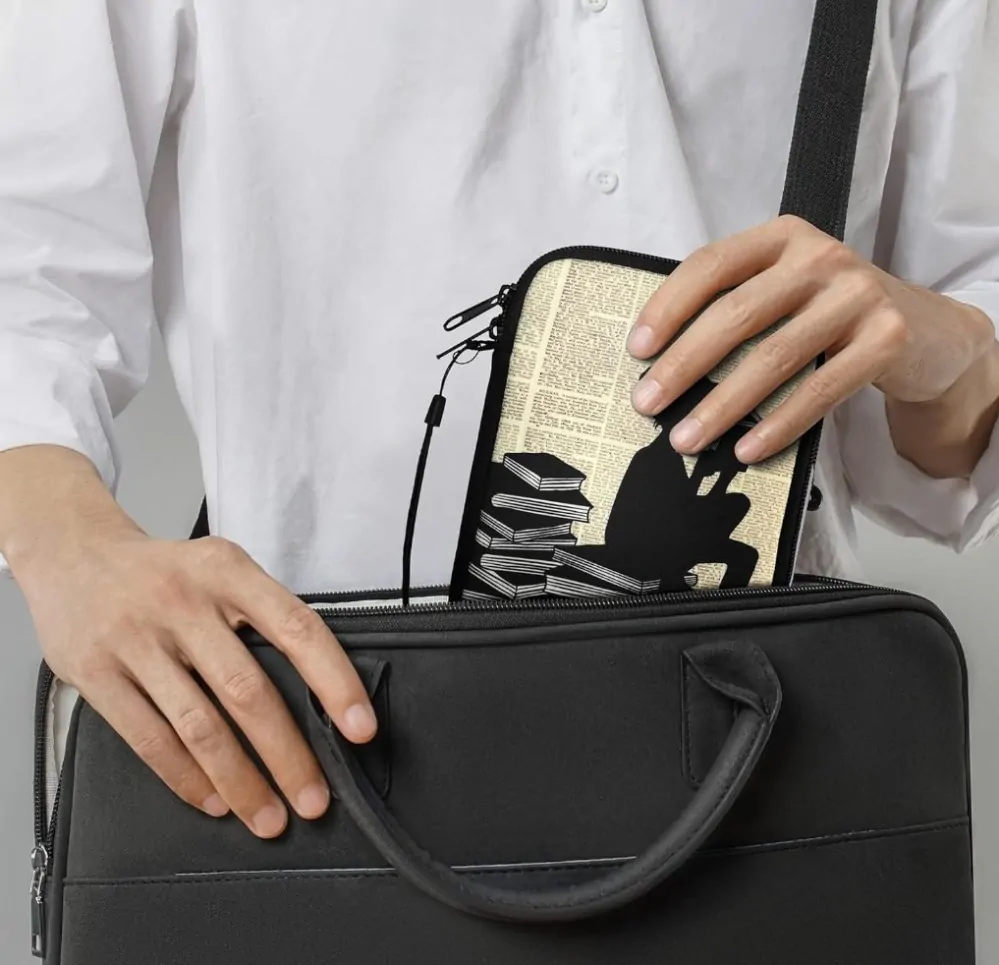 Pouzdro KW Mobile, motiv Girl And Books - KW5033517 - Univerzální pouzdro pro čtečky 6" - vícebarevné