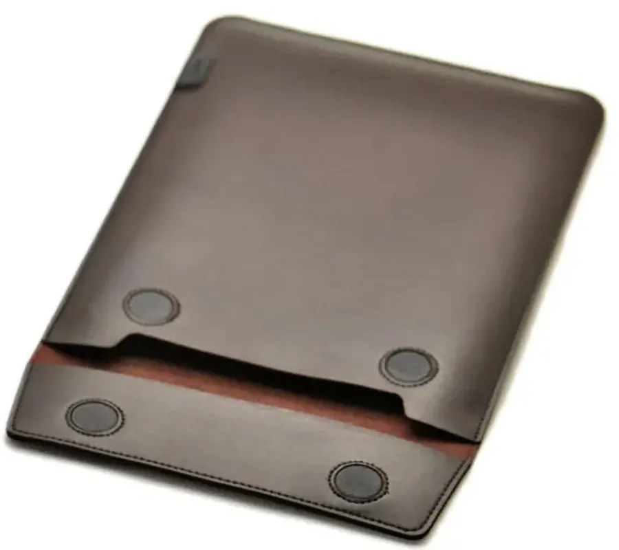 Quoko Q30-BR - Univerzální pouzdro na čtečky 6-7" - hnědé, magnetické zavírání