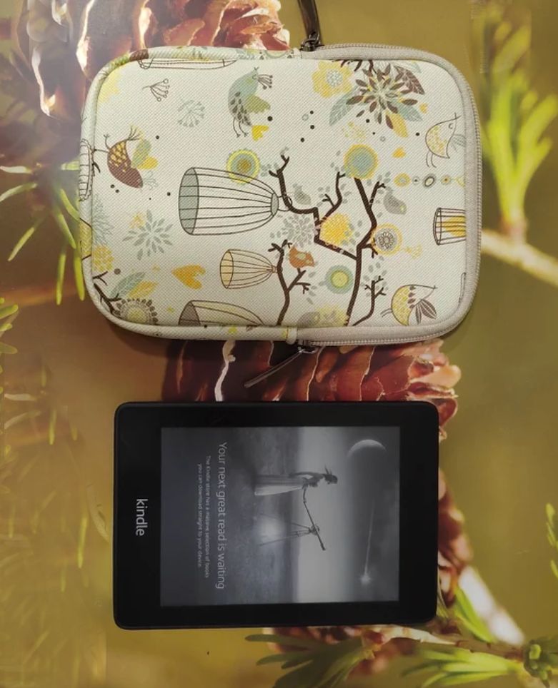 ARMORI Zipper Z075 - motiv Pink Birds - Univerzální pouzdro pro čtečky 6" - textilní, zip